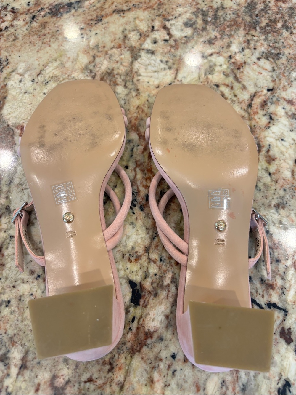 Moda Pink Suede Multi-Strap Heeled Sandals - Picture 4 of 6